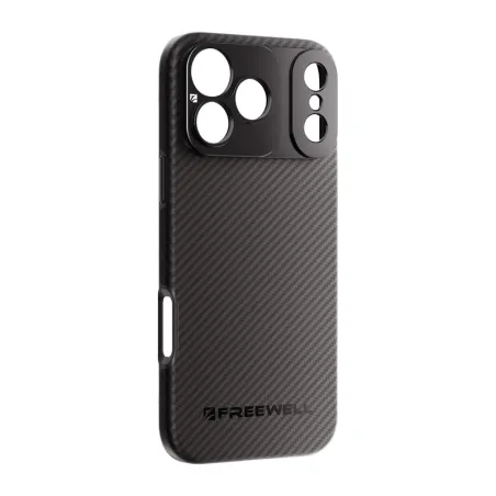Freewell case for iPhone 17 Pro Max with 17mm mount